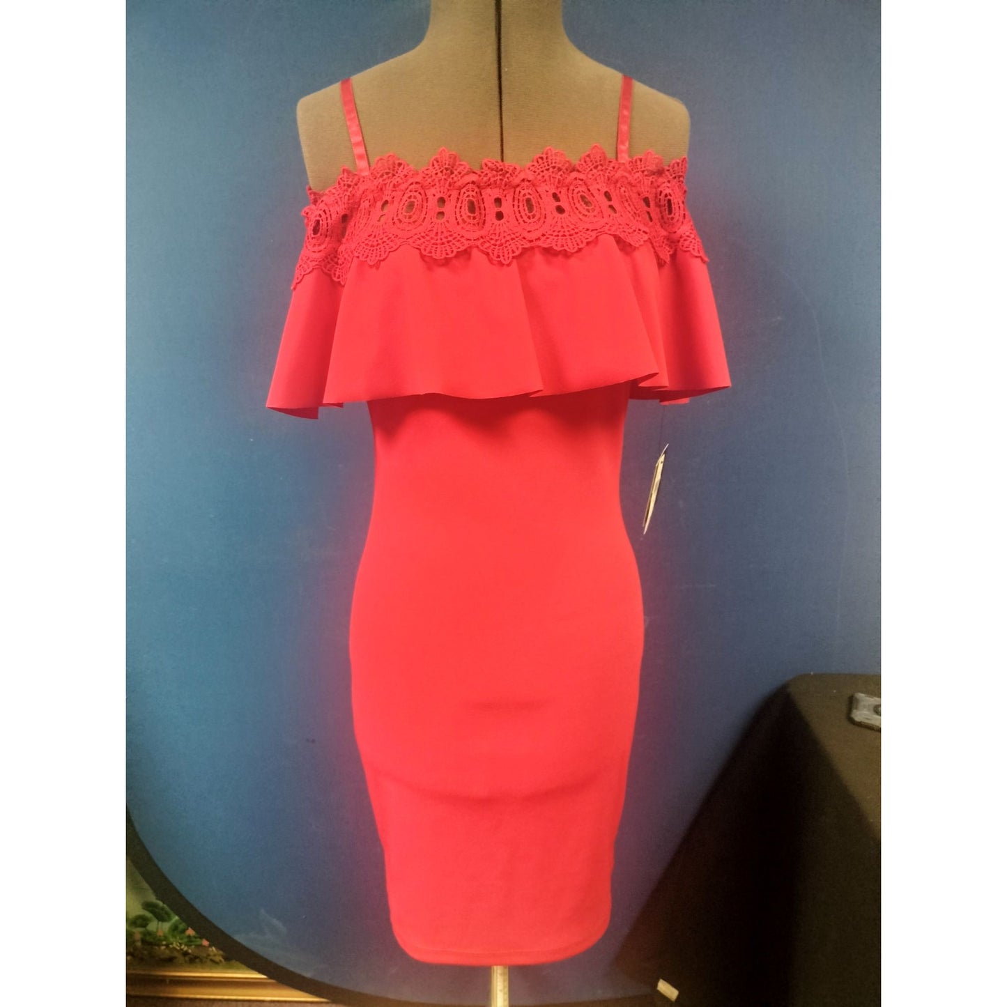 By & By Womens Off-The-Shoulder Pink Lace Ruffle Bodycon Dress Size 7