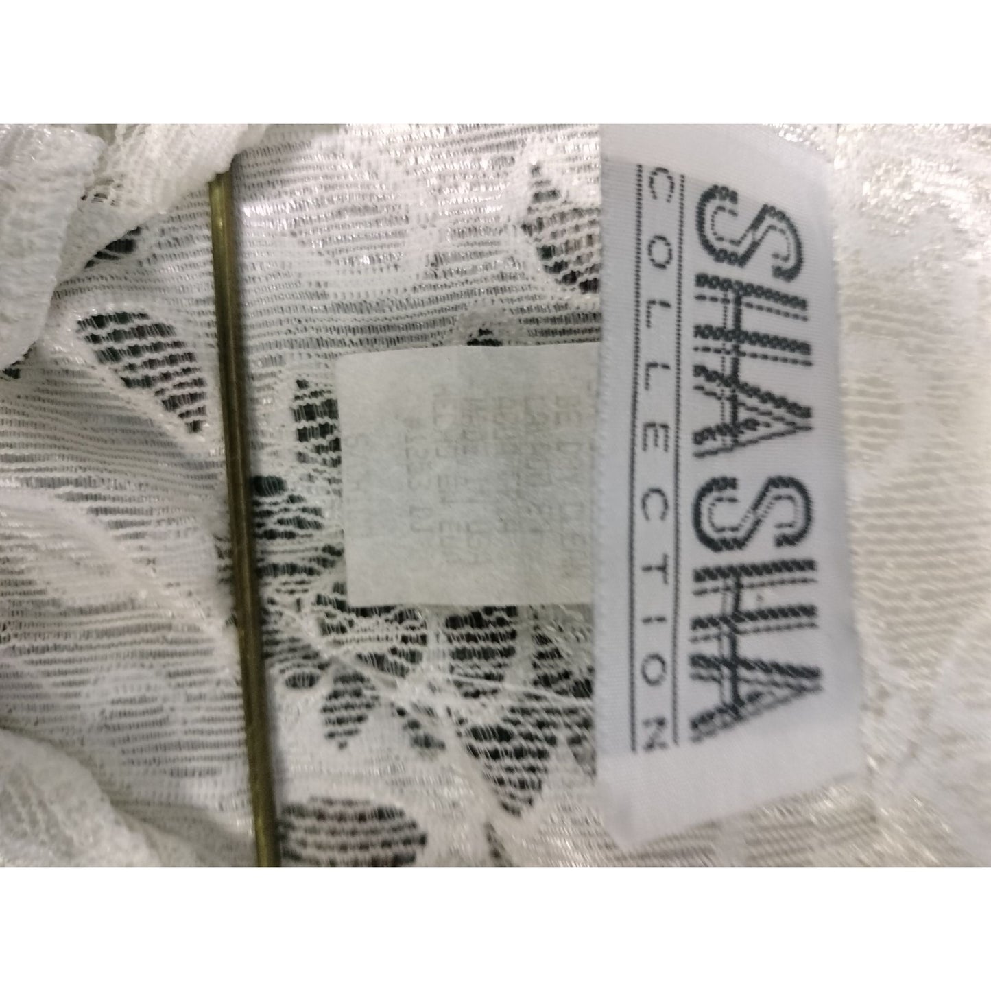 Shasha Collection Womens White Lace Button-Up Long Sleeve Blouse With Floral Sheer Design