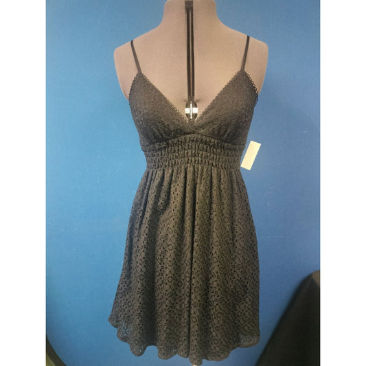 Black Lace Sleeveless Dress With Adjustable Straps & Smocked Waist By Mystil Size M