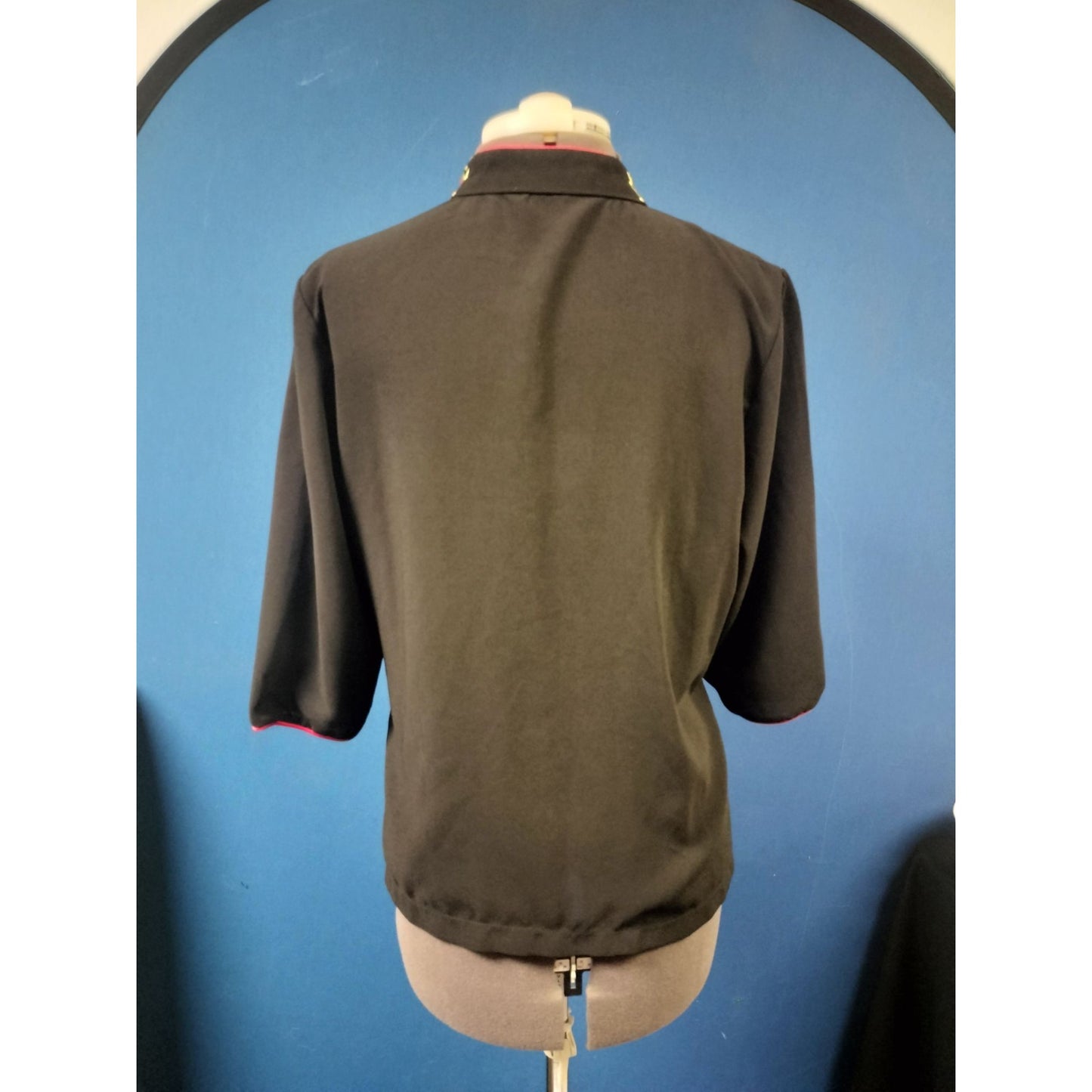 Vintage Black Mandarin Collar Jacket With Red Floral Embroidery & Frog Buttons Womens S/M