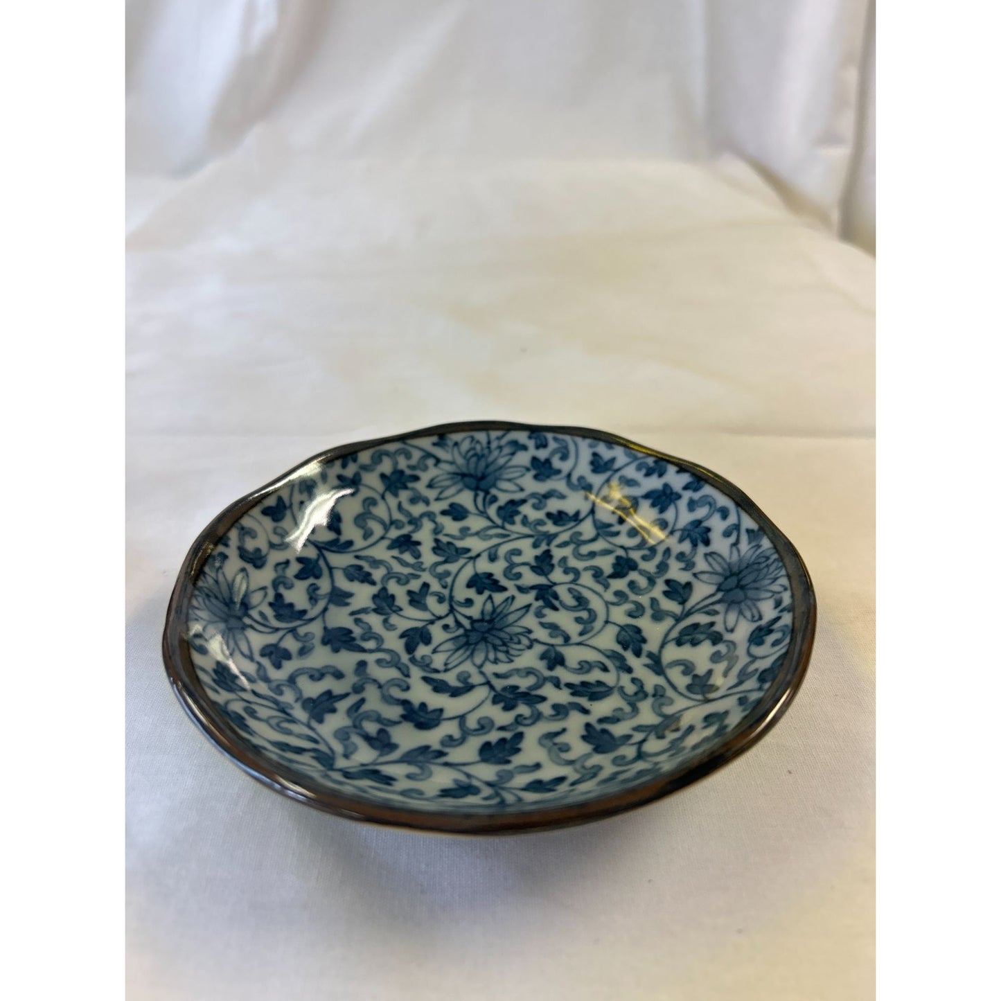 Blue & White Floral Porcelain Decorative Dish Plate 4.5" Diameter