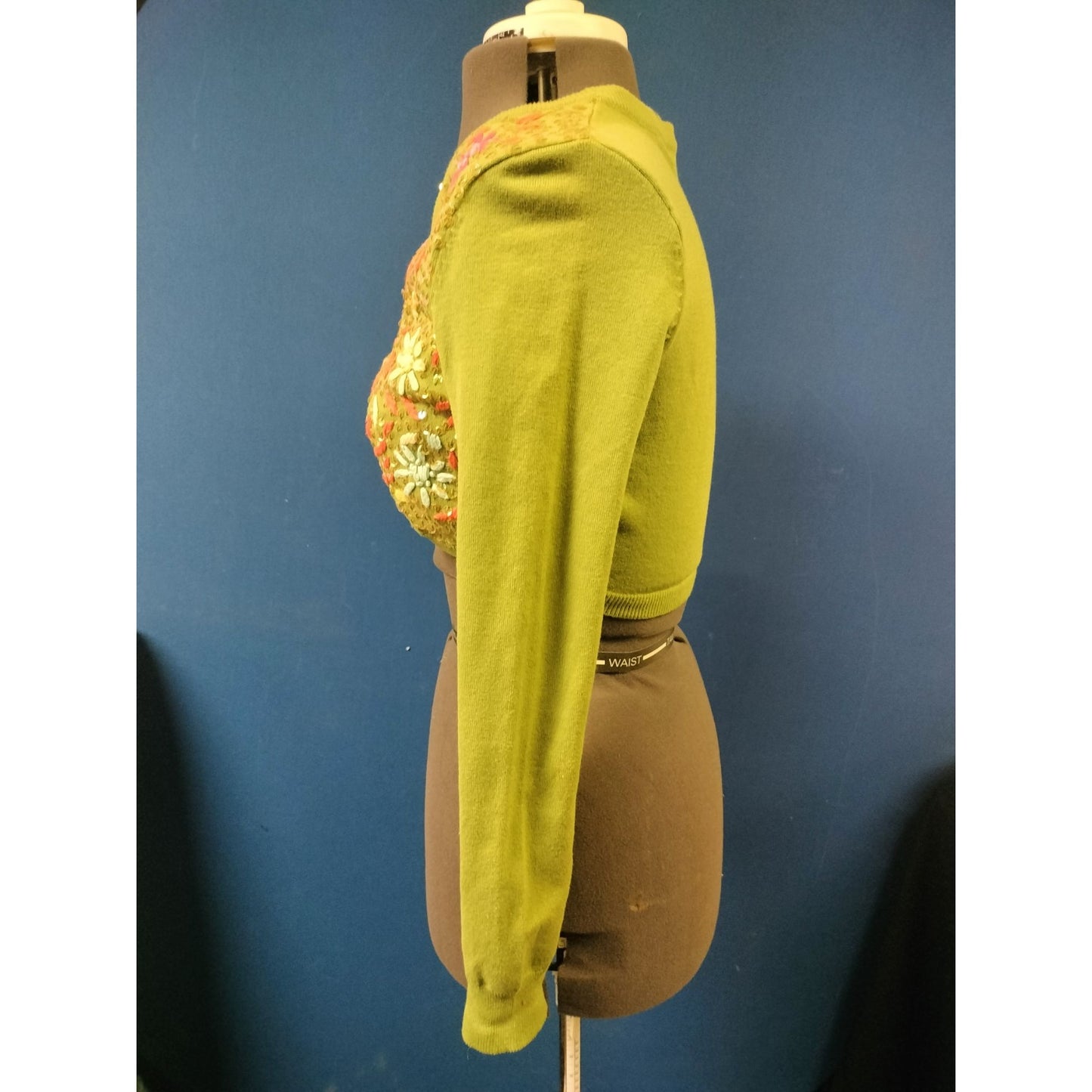 Vintage Green Cropped Cardigan With Embroidered Floral Sequin Design