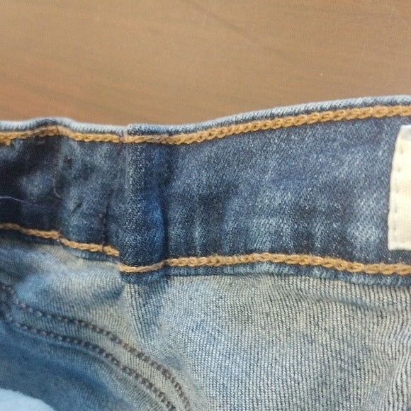 Women's Hudson Straight Leg Jeans