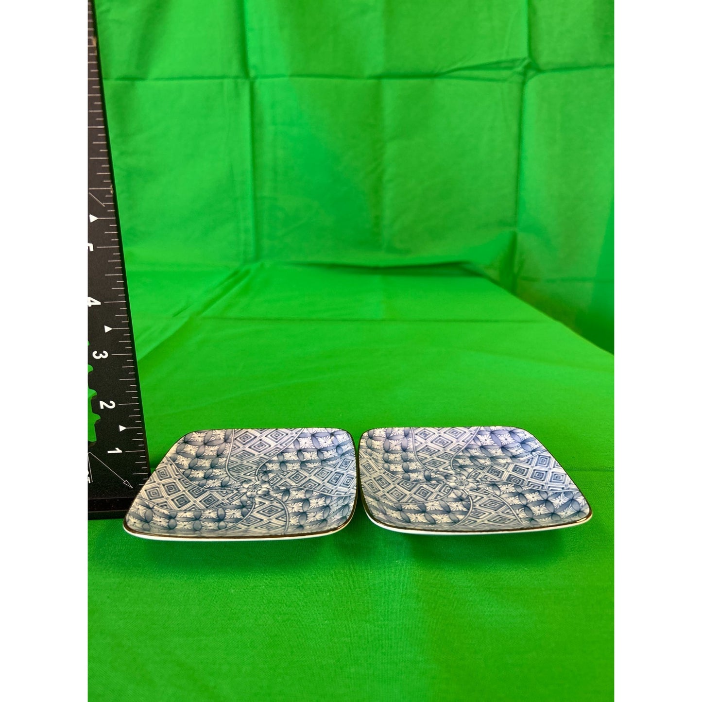 Set Of 2 Blue & White Square Ceramic Plates With Geometric & Floral Pattern