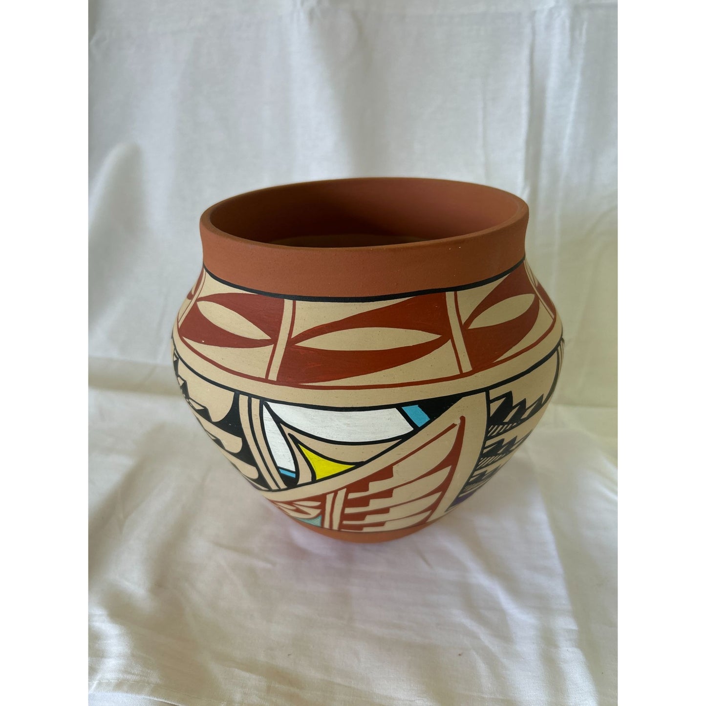 Handcrafted Native American Pottery Vase By G.C. Jemez With Geometric Pattern Design 6" Tall Terracotta & Multicolor