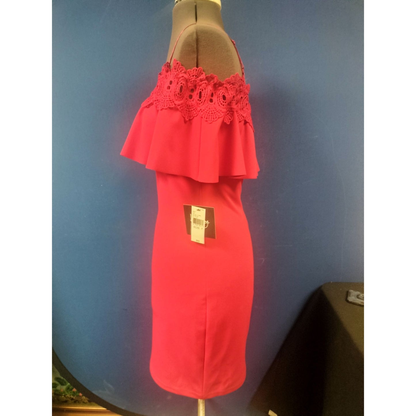 By & By Womens Off-The-Shoulder Pink Lace Ruffle Bodycon Dress Size 7