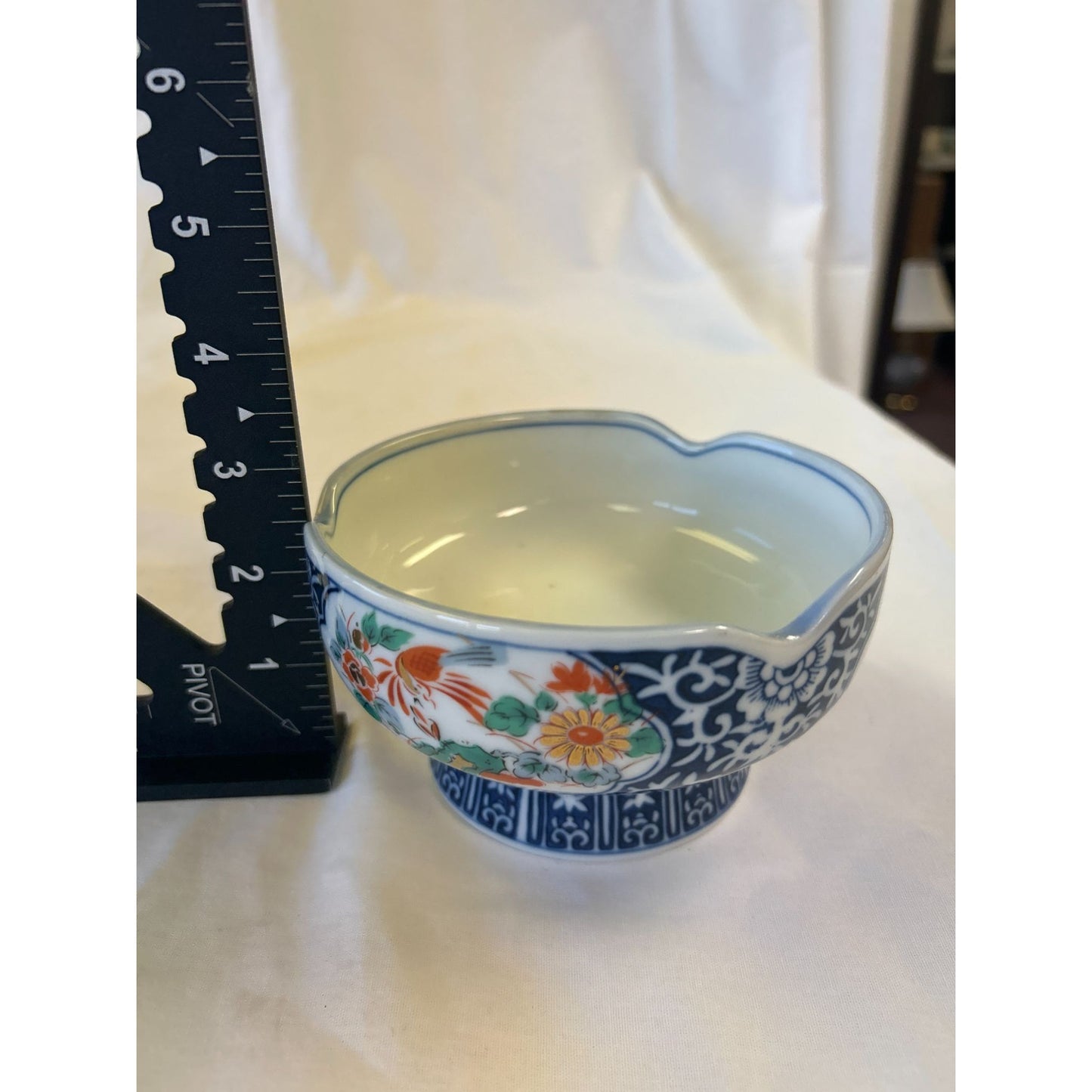 Vintage Japanese Ceramic Floral Blue & White Bowl With Scalloped Rim 3.5" Diameter
