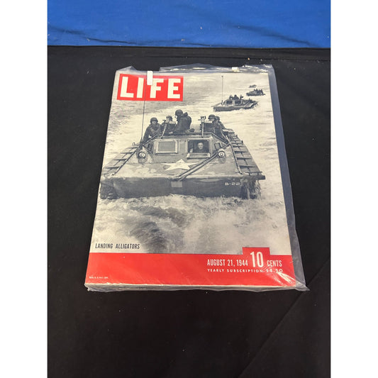 Life Magazine August 21 1944 Landing Alligators WWII Cover Vintage Collectible