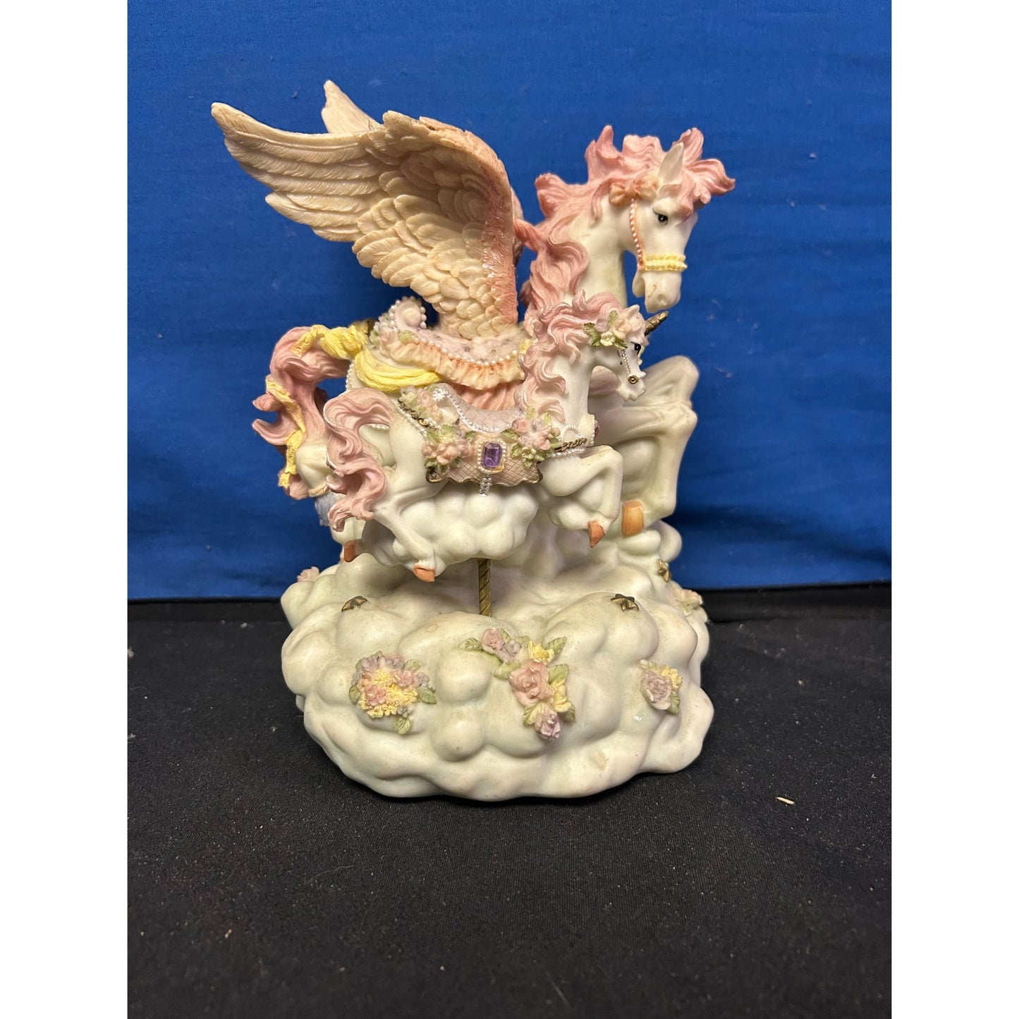 Porcelain Pegasus & Foal Carousel Figurine Music Box "The Sound Of Music" Pastel Colors 7" Tall