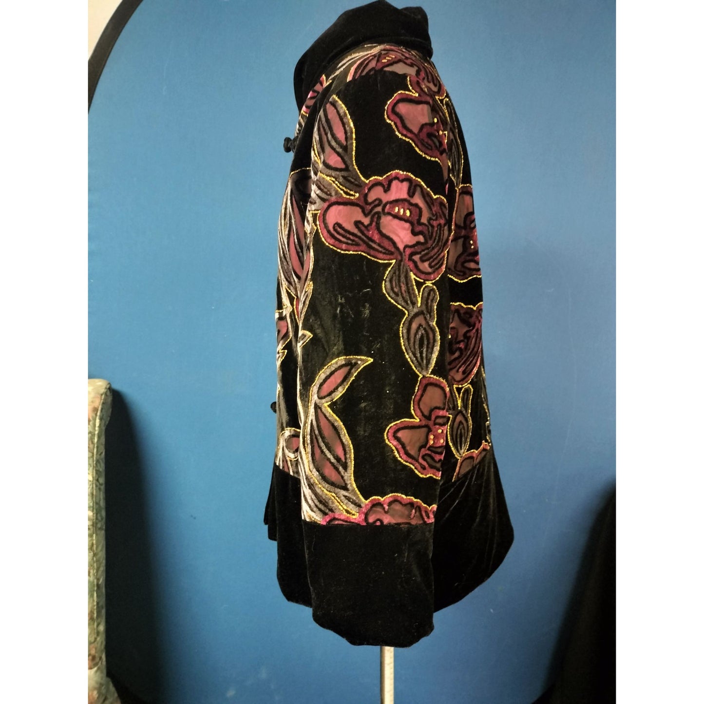 Vintage Black Velvet Floral Embroidered Jacket With Frog Closures XL