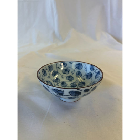 Vintage Blue & White Porcelain Mino Ware Japanese Rice Bowl With Floral Design