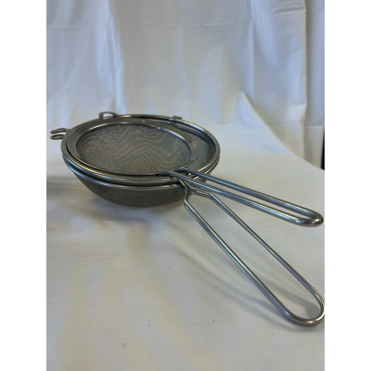 Set Of 3 Stainless Steel Wire Mesh Strainers With Handles
