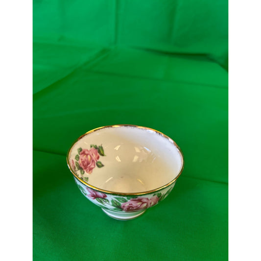 Vintage Fine China Floral Rose Pattern Bowl With Gold Rim