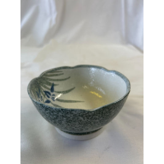 Hand-Painted Porcelain Rice Bowl With Bamboo Design 4.5" Diameter Scalloped Edge Asian-Inspired Design Green & White