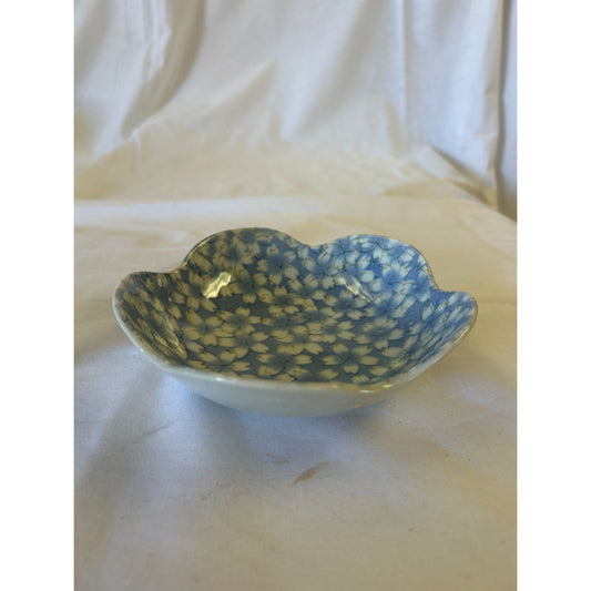Blue & White Floral Ceramic Scalloped Bowl Decorative Trinket Dish 5"
