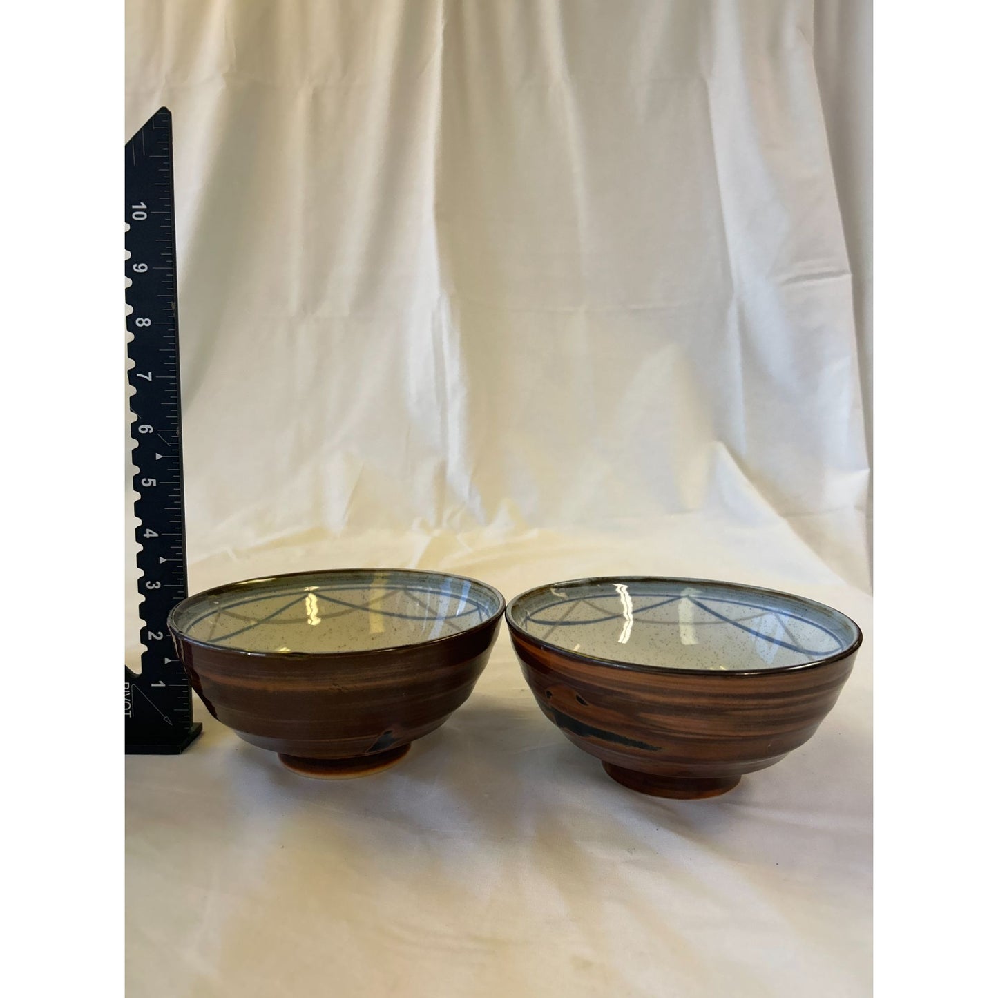 Handcrafted Ceramic Japanese Tea Bowls With Geometric Pattern & Glossy Finish - Set Of 2