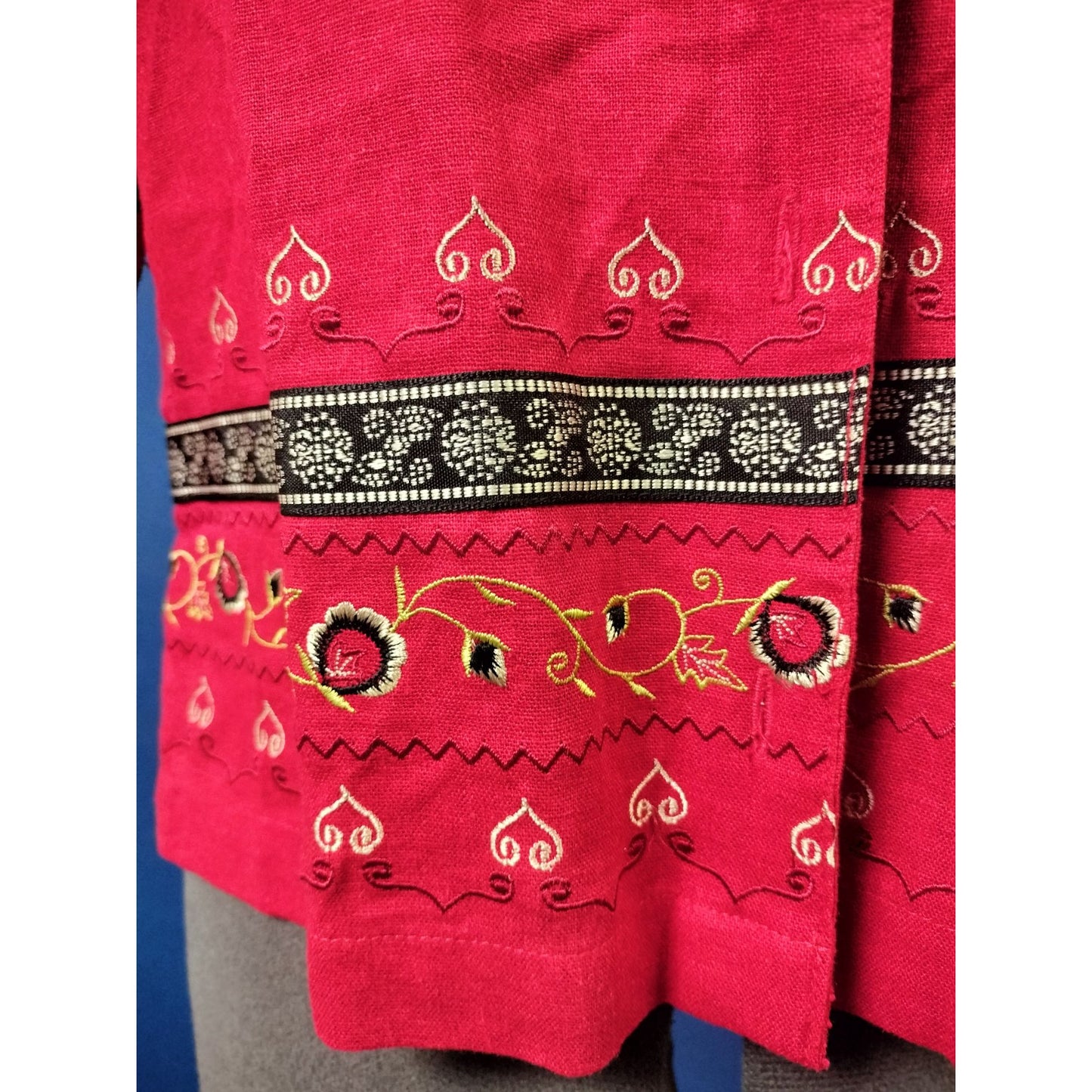 Sag Harbor Petite Red Embroidered Button-Up Top 3/4 Sleeve Womens PX/S Linen Blend