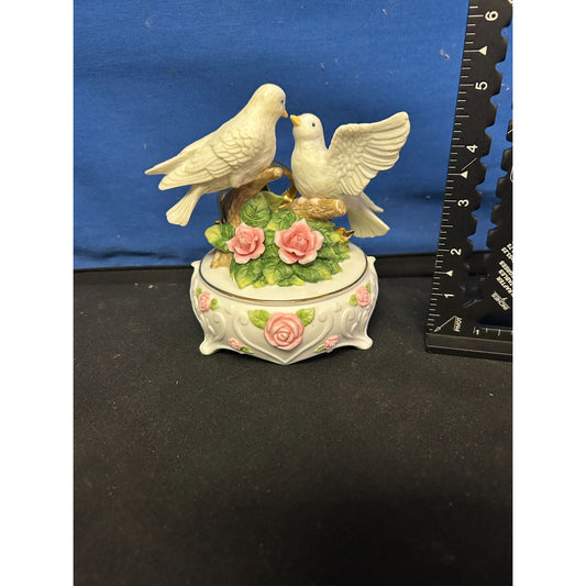 White Ceramic Love Birds Figurine With Roses & Gold Accents Home Decor Collectible 4.5 Inches