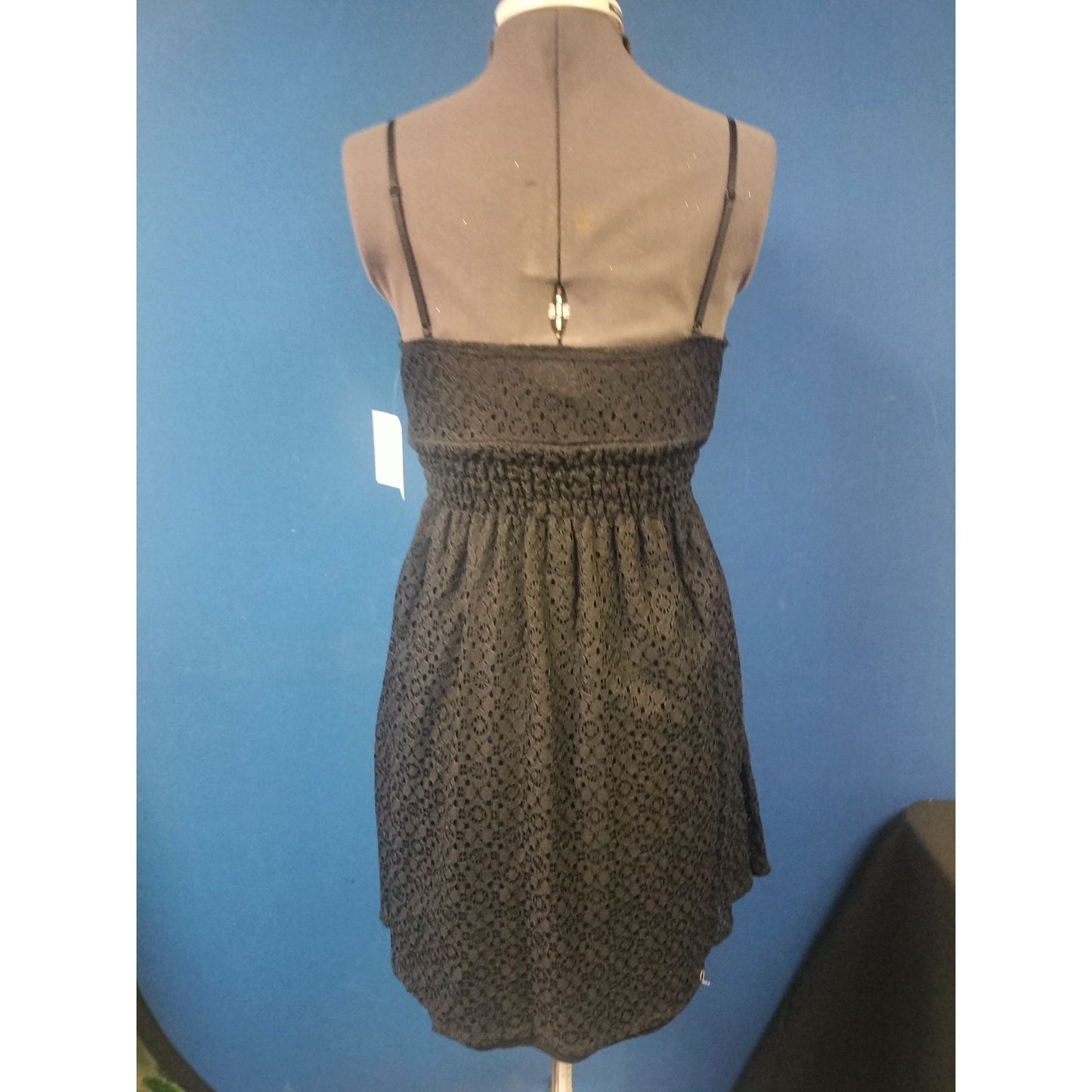 Black Lace Sleeveless Dress With Adjustable Straps & Smocked Waist By Mystil Size M