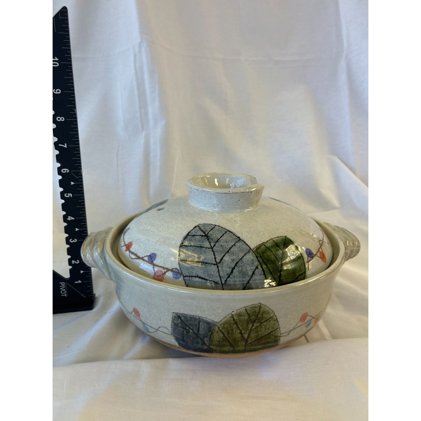 Handcrafted Ceramic Casserole Dish With Lid & Leaf Design 9" Diameter Rustic Style