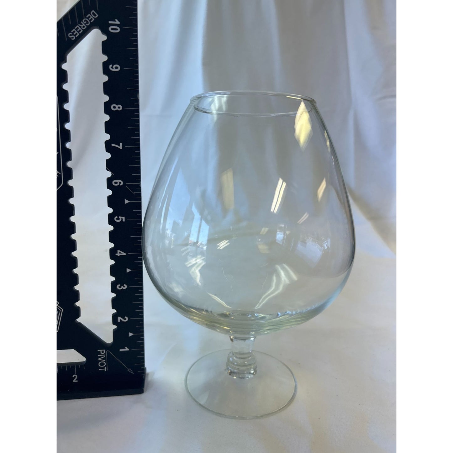 Clear Glass Snifter Brandy Cognac Balloon Shape Stemware 8.5 Inches Tall