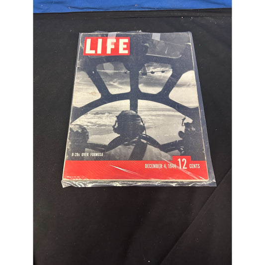 Life Magazine December 4 1944 B-29s Over Formosa Vintage Collectible