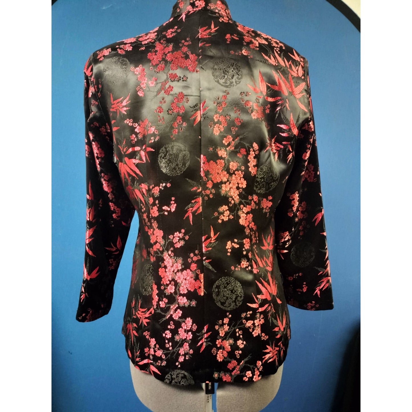 Vintage Asian-Inspired Black & Red Floral Satin Jacket With Frog Closures & Pockets Womens M