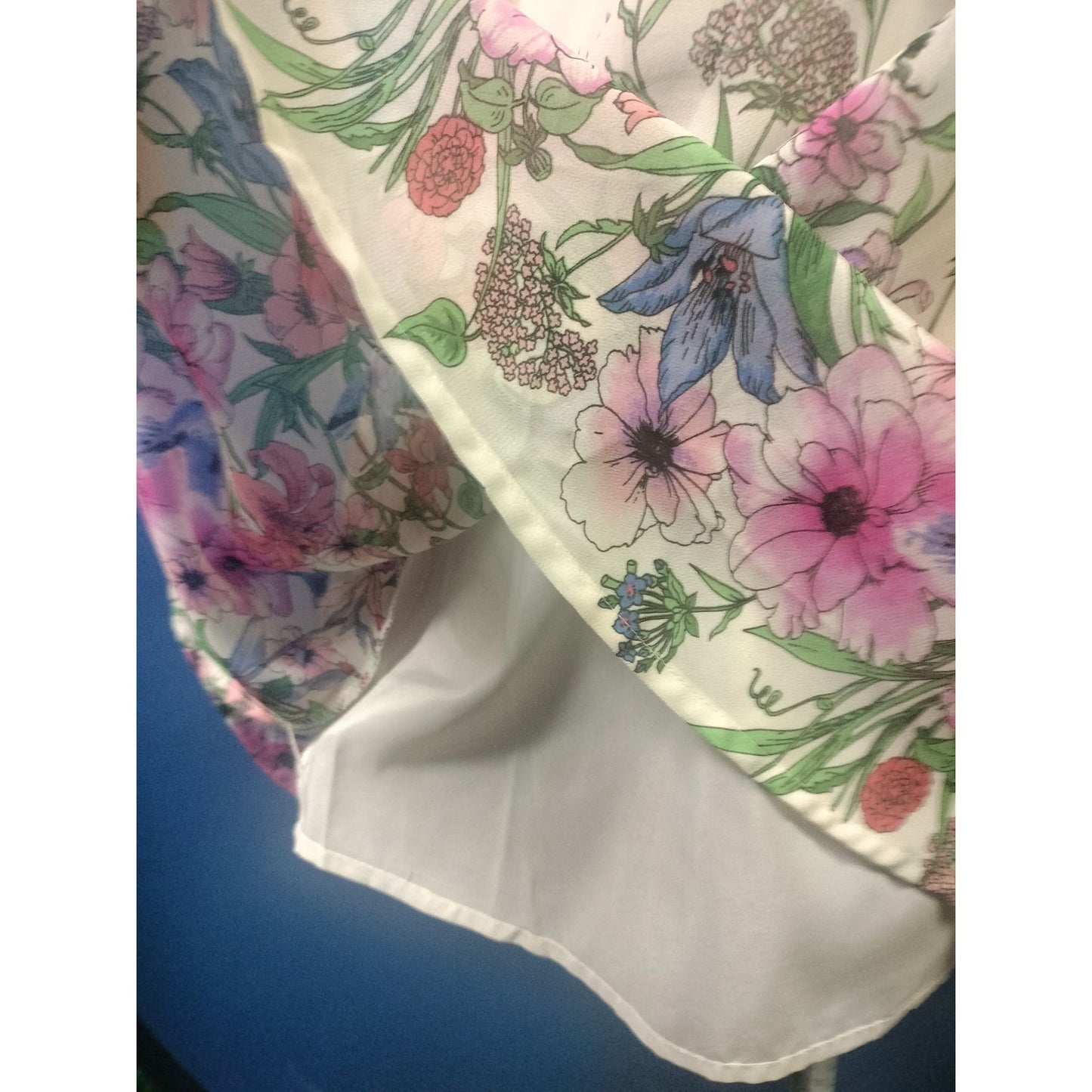 Sleeveless White Floral Dress With Sheer Panel & Zipper Back  Forever 21  Size L  Polyester